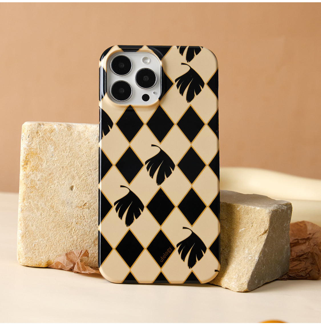 Caramel Color Is Suitable Mobile Phone Case Check Pattern